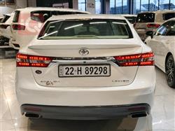 تۆیۆتا ئەڤەلۆن